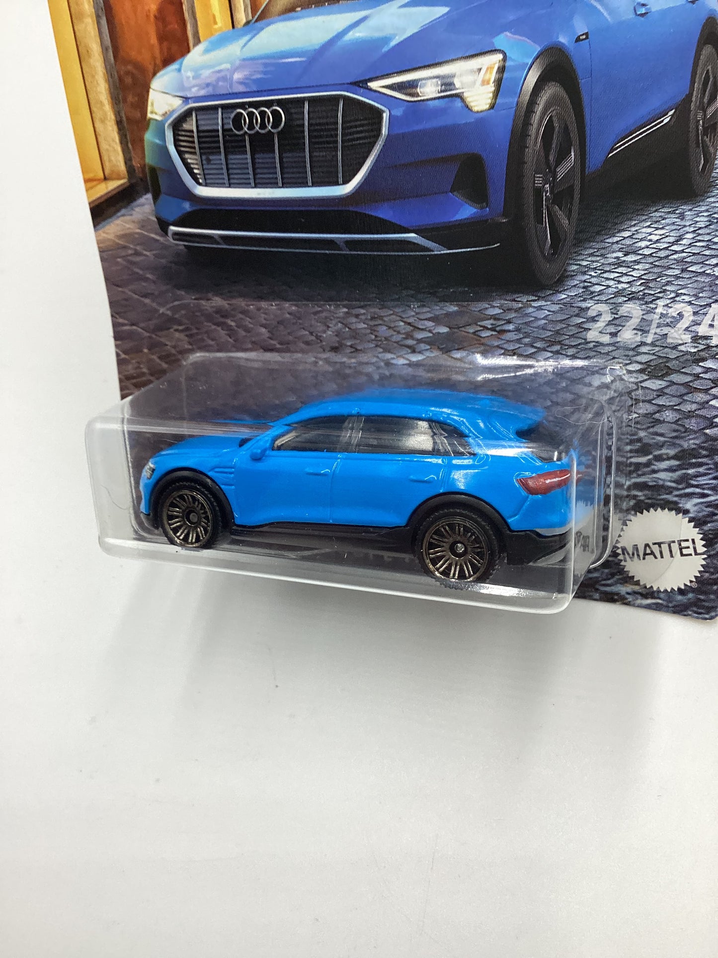 2024 Matchbox European Streets #22 Audi E-Tron Light Blue 165F