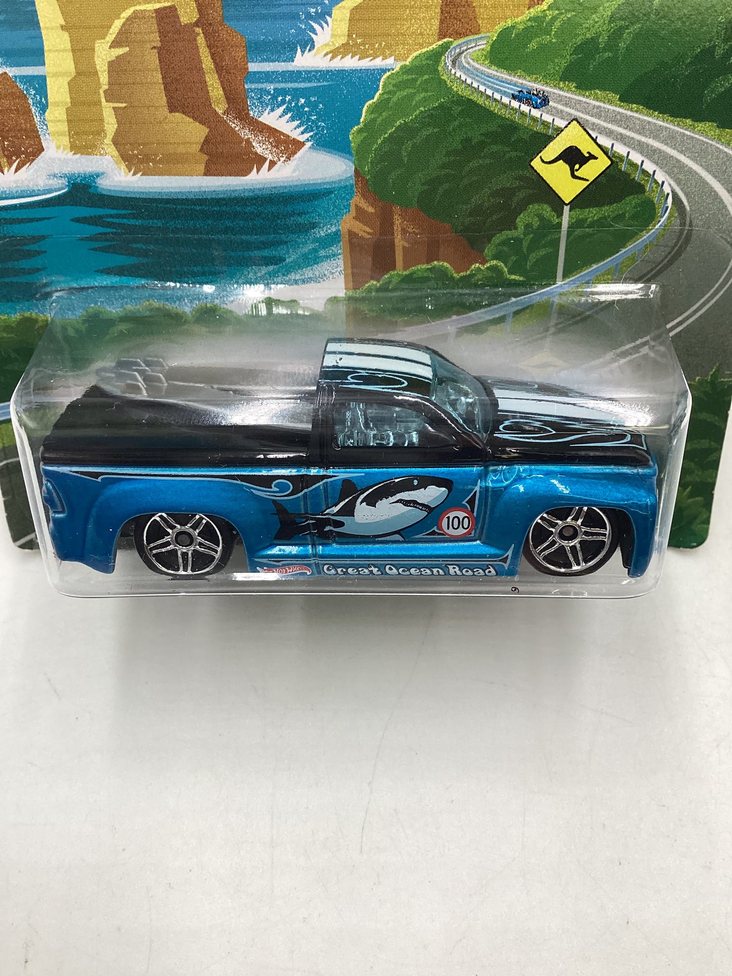 Hot Wheels 2014 Road Trippin Switchback K4 Great Ocean Road 155C