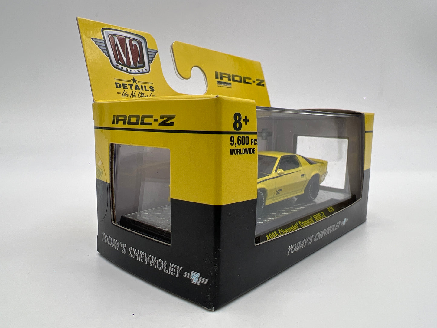 M2 Machines 1985 Chevrolet Camaro IROC-Z Yellow R70