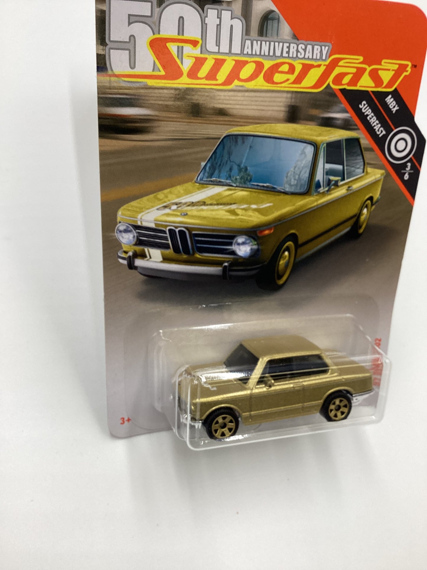 2019 Matchbox 50th Anniversary Superfast Gold 69 BMW 2002 Gold SR