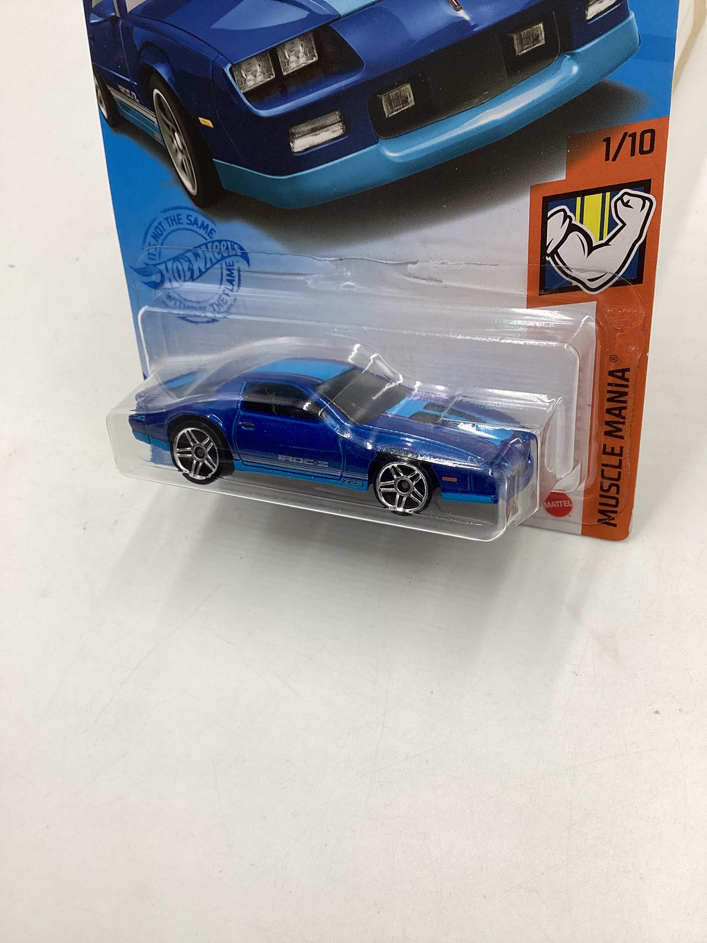 2021 Hot wheels Muscle Mania #191 85 Chevrolet Camaro Iroc-Z blue 1D