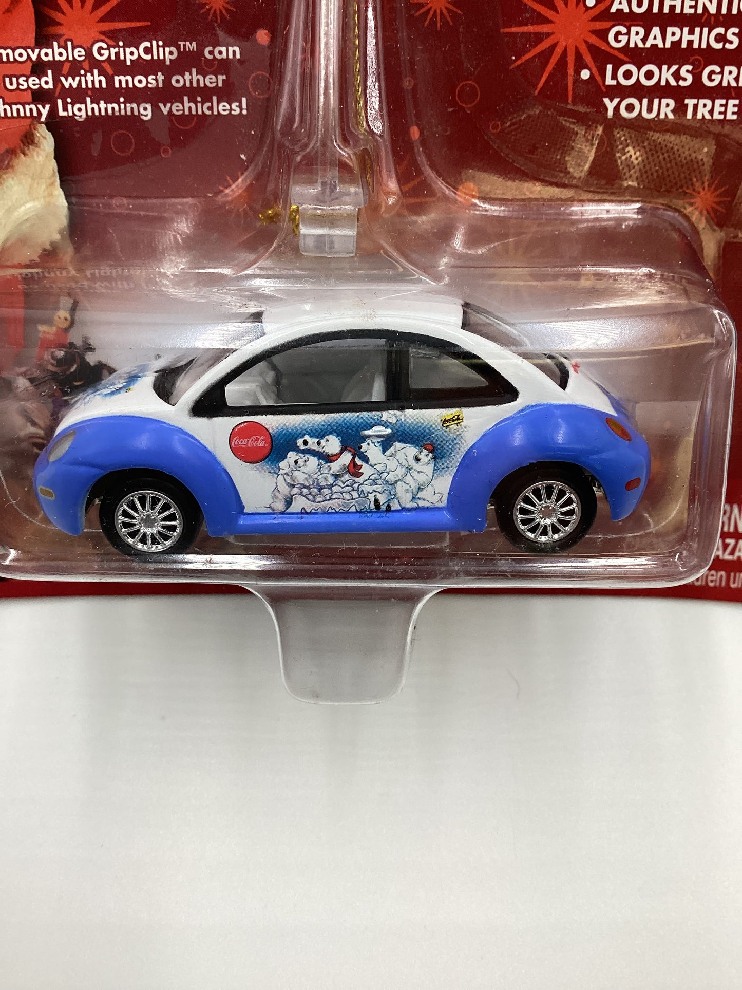 Johnny Lightning Coca Cola Holiday Ornaments 2000 Volkswagen New Beetle 228A