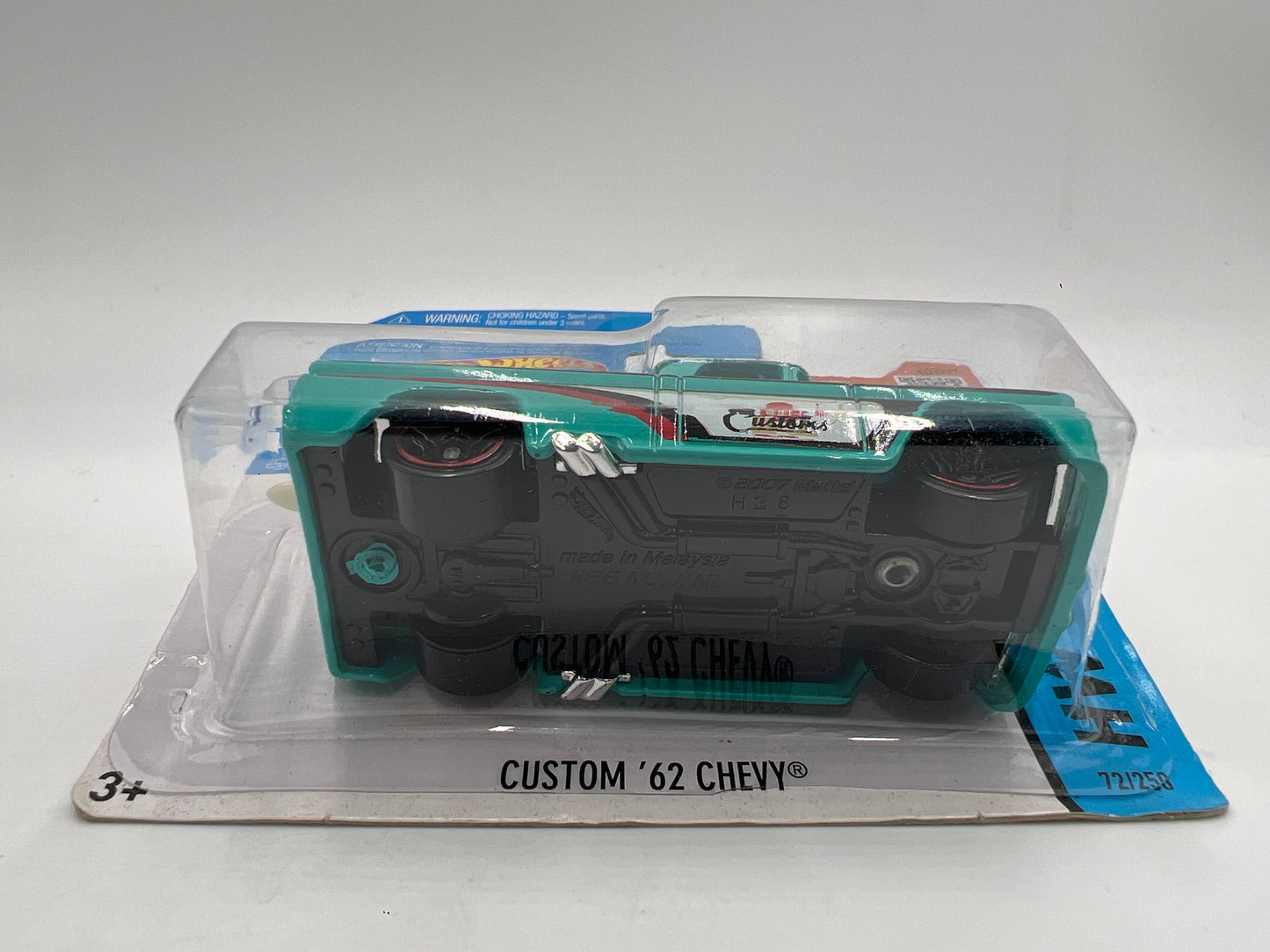 2015 Hot Wheels Short Card HW City #72 Custom 62 Chevy Turquoise Blue W/Protector