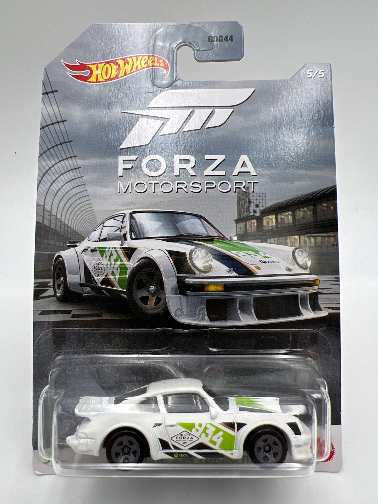 Hot Wheels Forza Motorsport #5 Porsche 934 Turbo RSR White