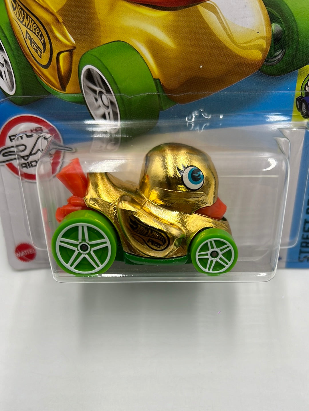 Hot Wheels 2022 Treasure Hunt Duck N Roll #139 w/protector