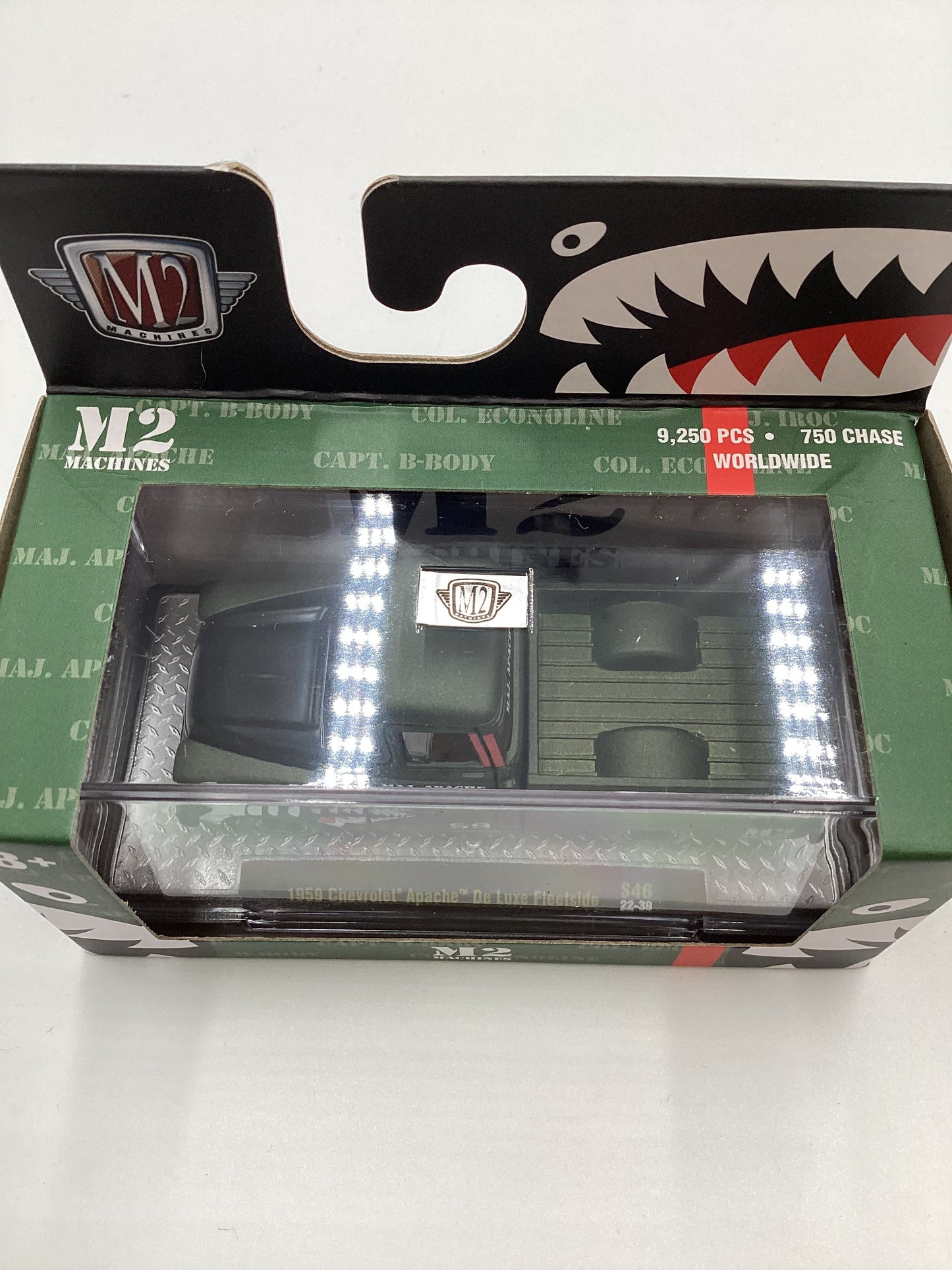 M2 Machines S46 Maj. Apache 1959 Chevrolet Apache De Luxe Fleetside Green S46