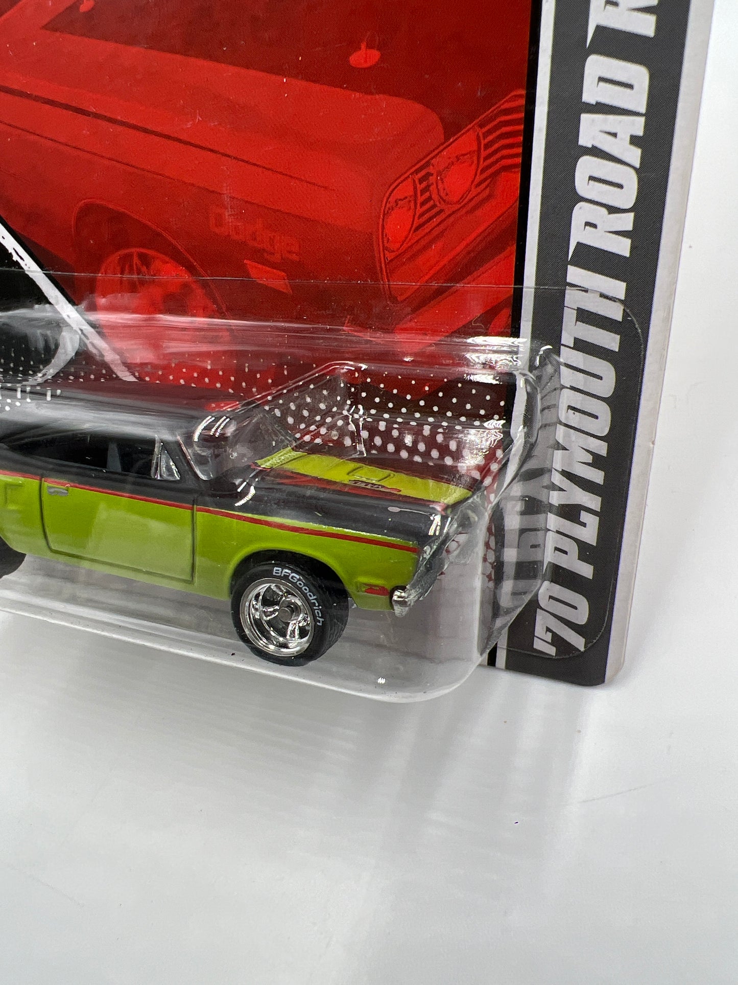 Hot Wheels Garage Mopar Series #15 70 Plymouth Road Runner W/Protector