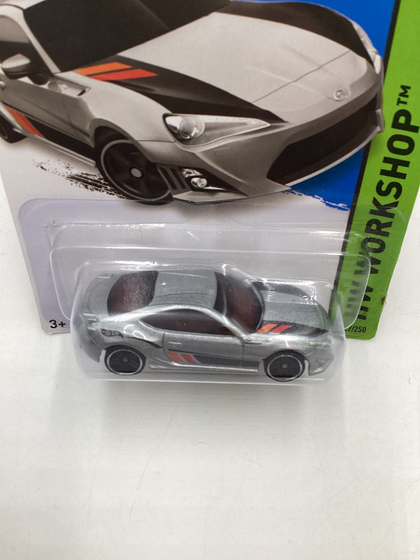 2014 Hot Wheels #227 Scion FR-S Silver 82A