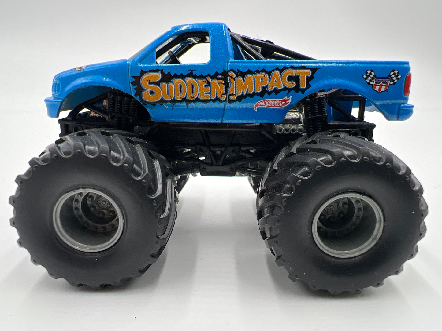 Hot Wheels 1:64 Monster Jam Small Wheel/Metal Base Sudden Impact Loose