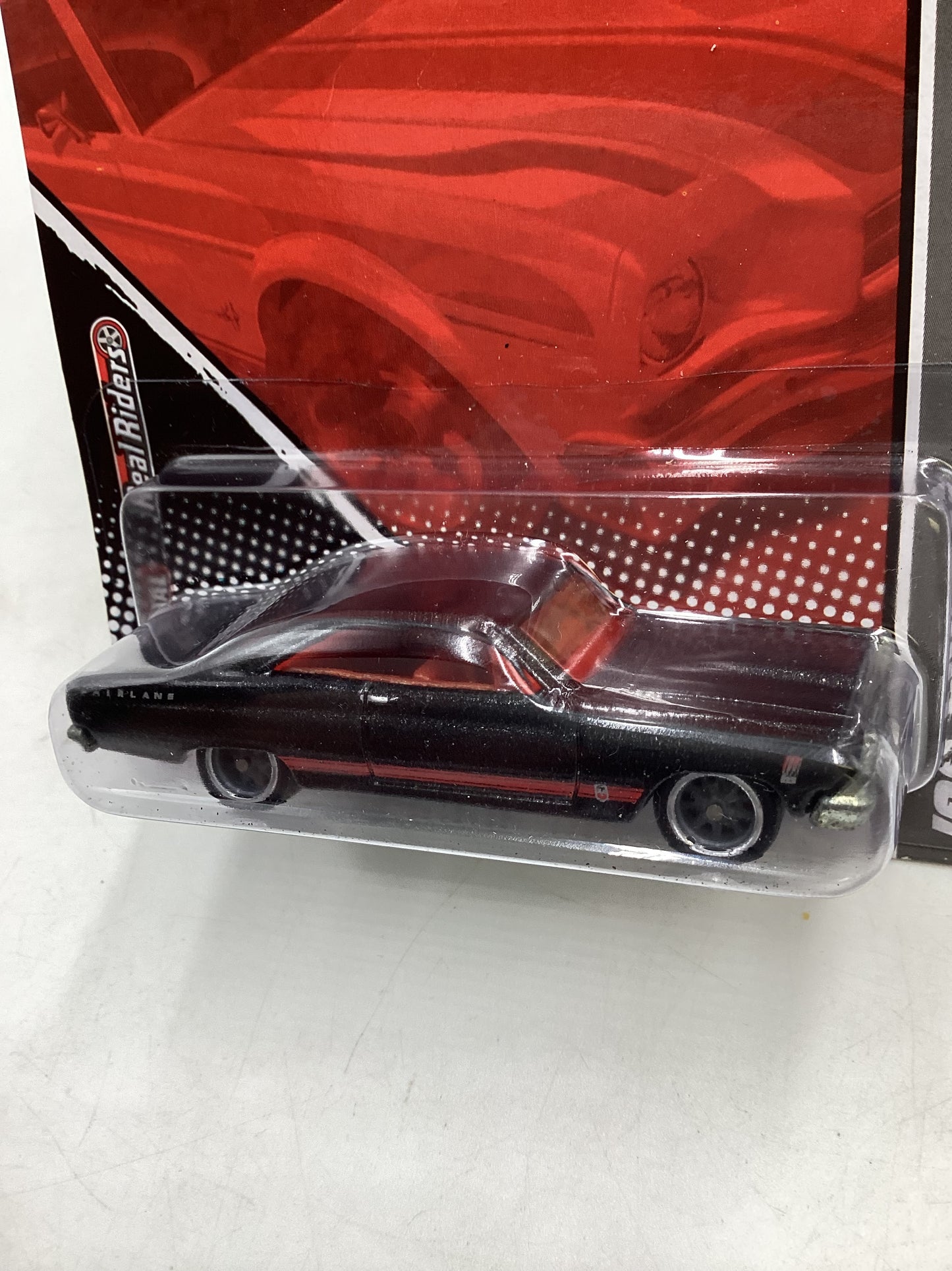 Hot Wheels Garage 03/20 66 Ford Fairlane Black metal/metal 245C