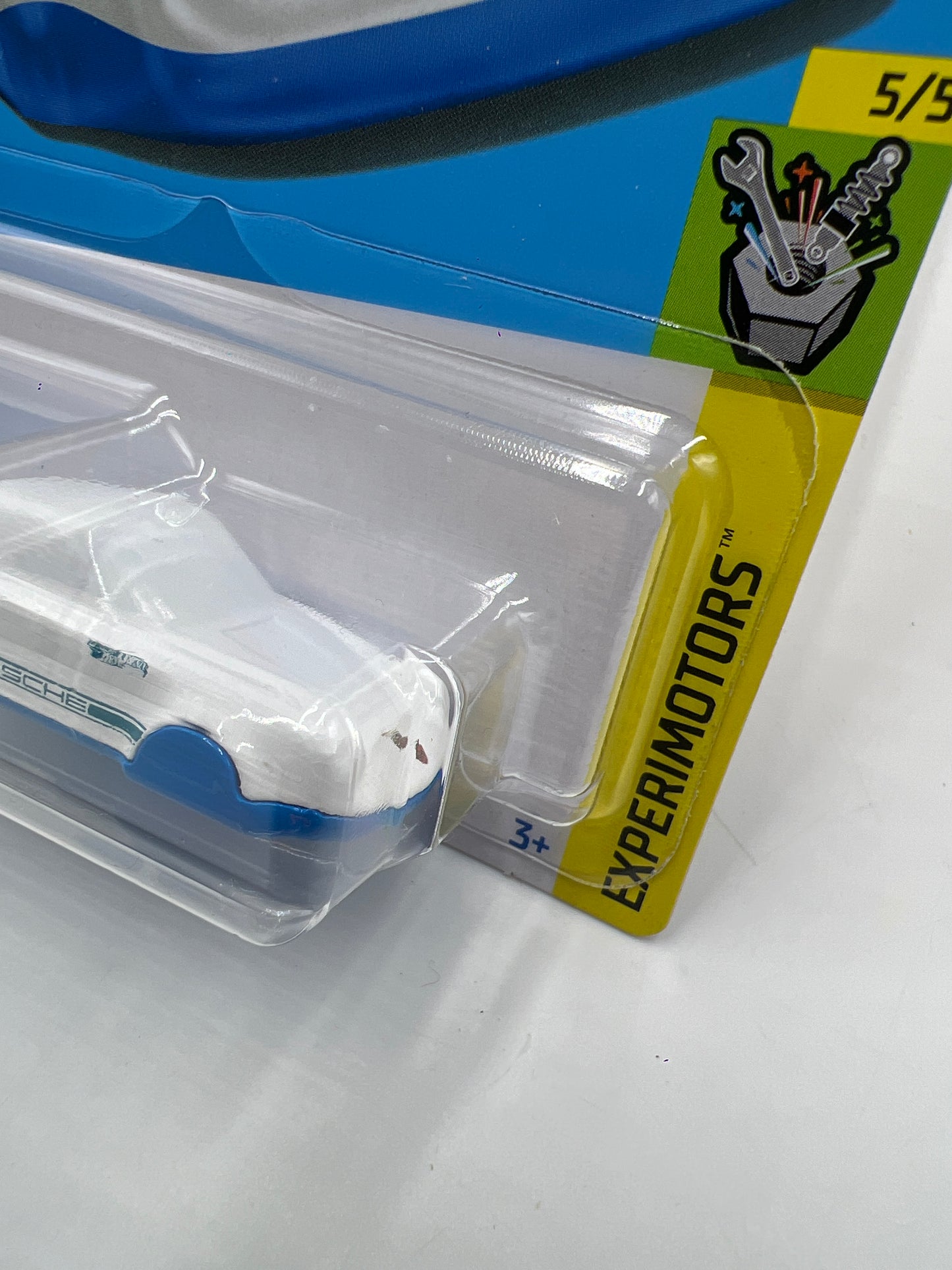 2024 Hot Wheels N Case #134 Porsche 911 Carrera Keychain White 100C