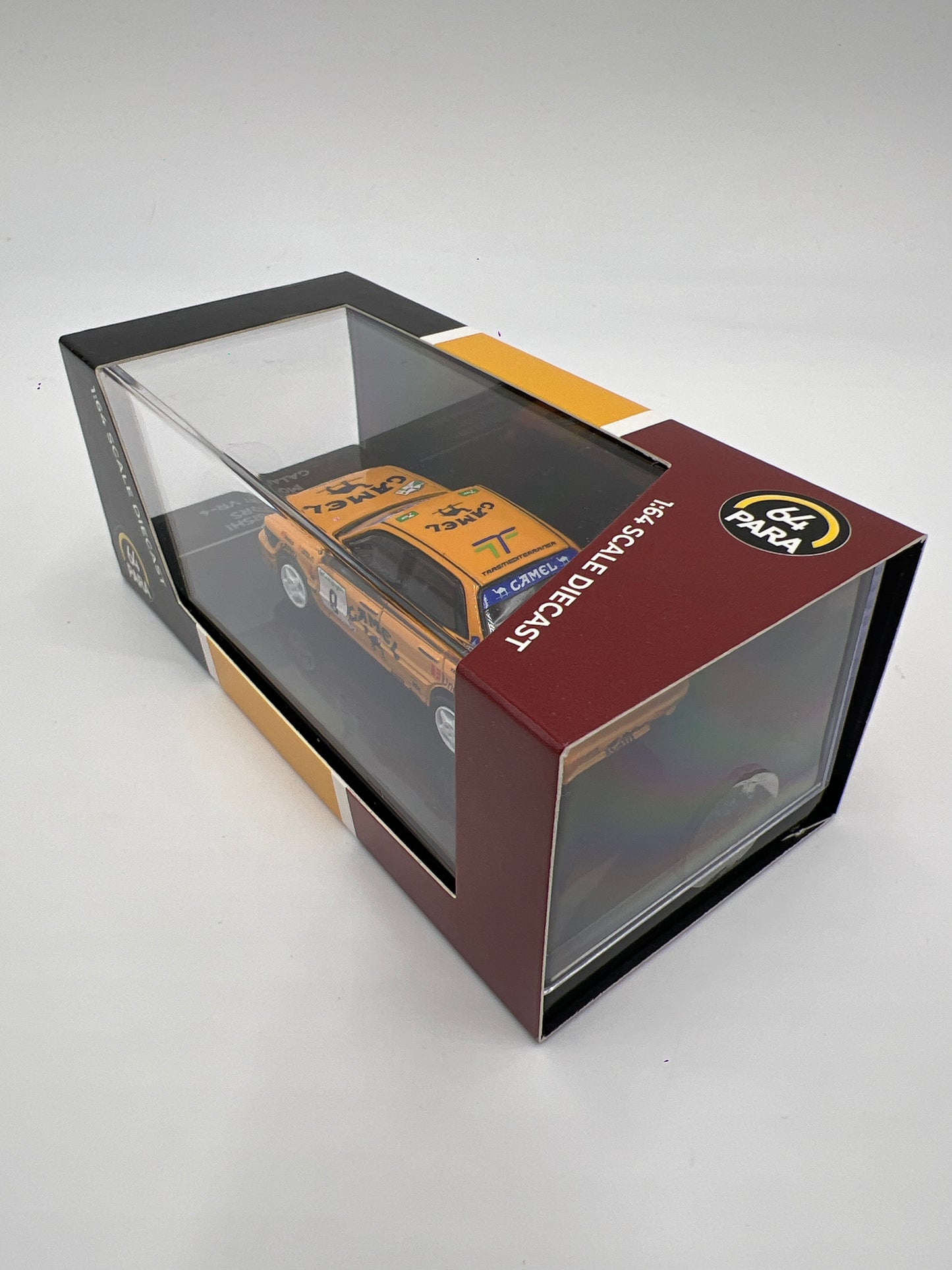 Para64 1:64 Scale Diecast Mitsubishi Motors 1988 Mitsubishi Galant VR-4 Yellow Camel
