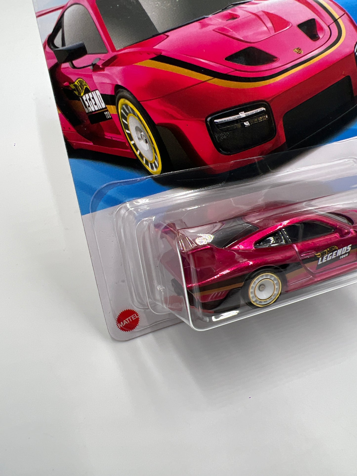 2025 Hot Wheels Legends Tour Porsche 935 Pink W/Protector