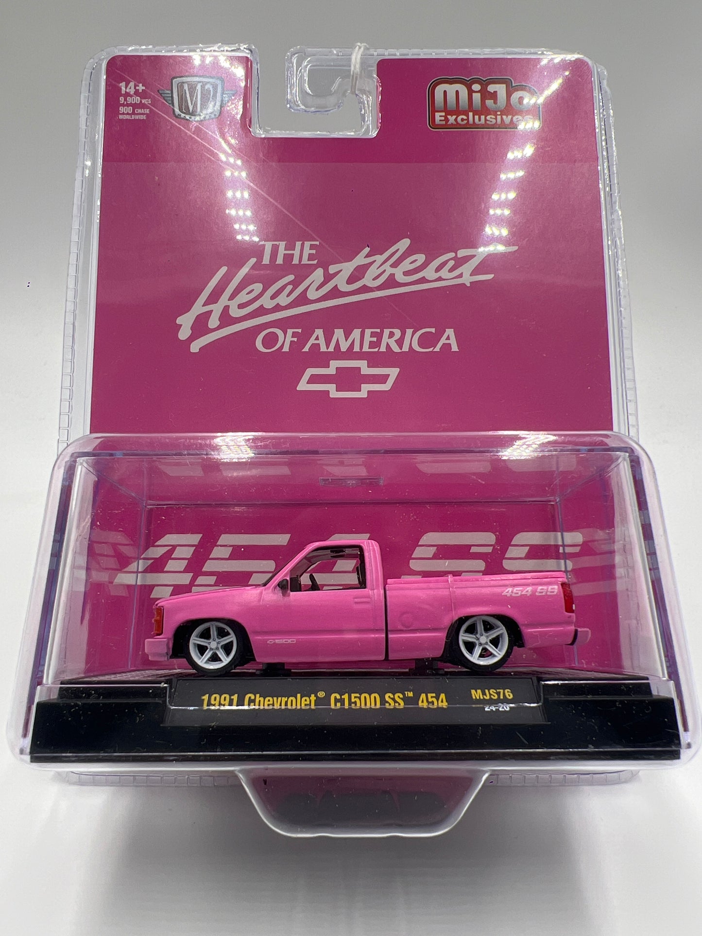 M2 Machines Mijo Exclusives The Heartbeat Of America 1991 Chevrolet C1500 SS 454 Pink MJS76