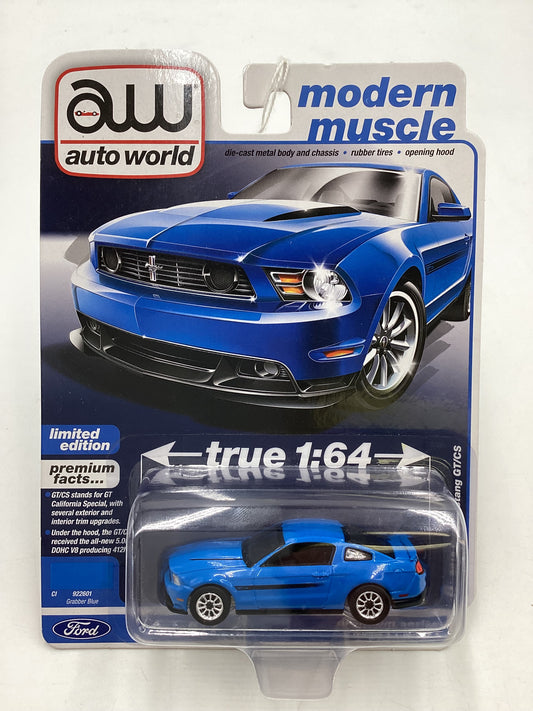 Auto world Modern Muscle 2012 Ford Mustang GT/CS Blue 185C