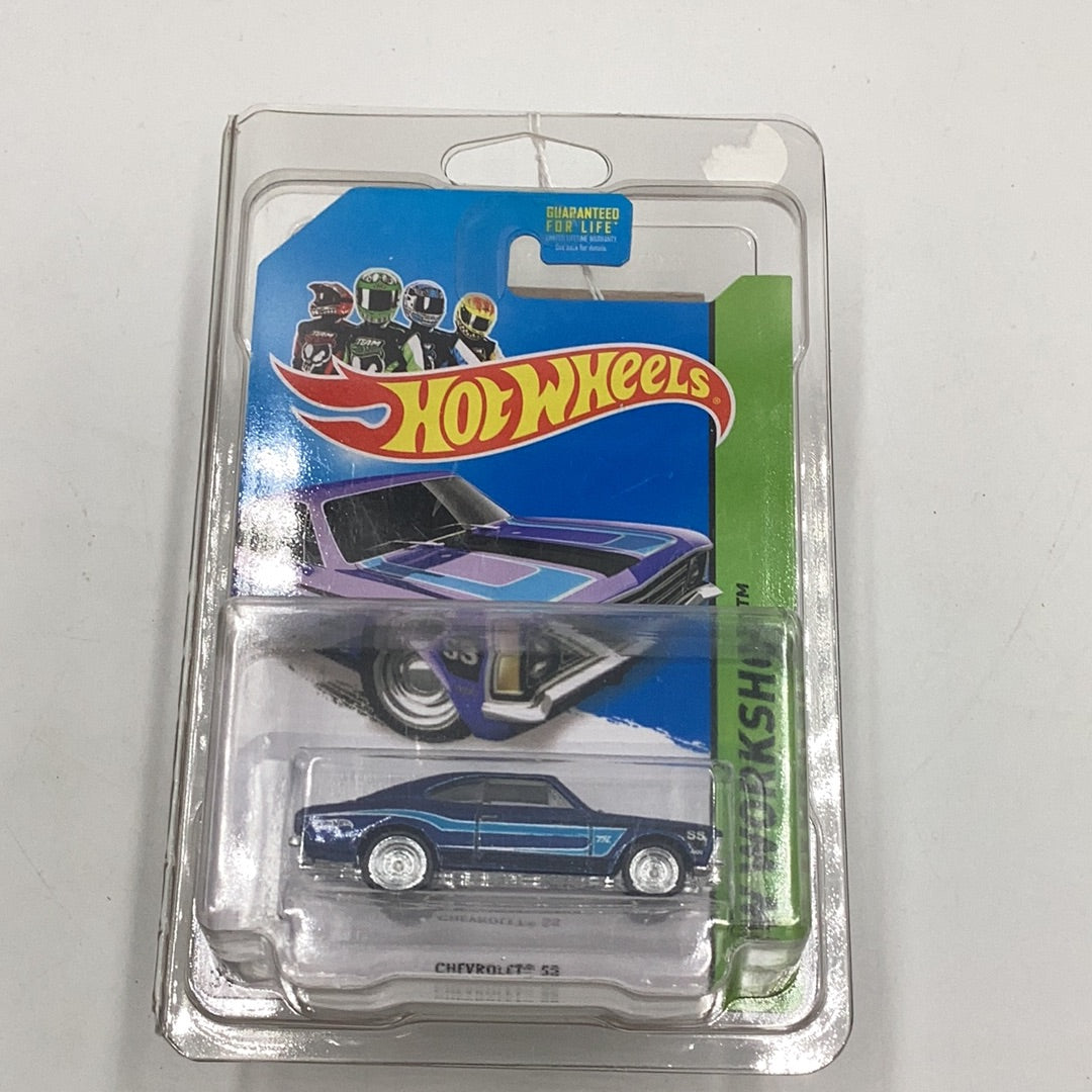 2014 hot wheels super treasure hunt Chevrolet SS W/Protector