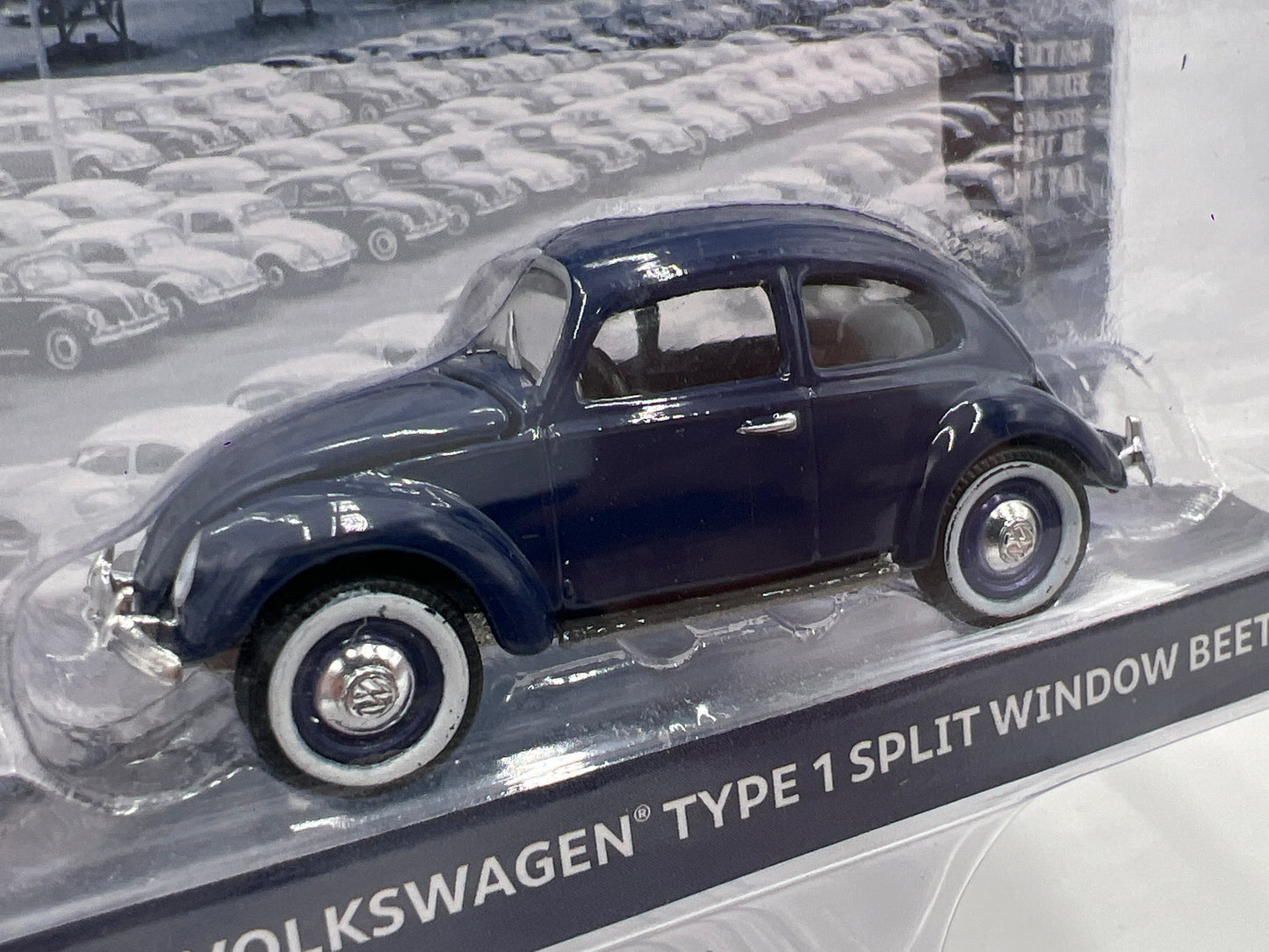 Greenlight 70 Years 1949 Volkswagen Type 1 Split Window Beetle Blue 182C