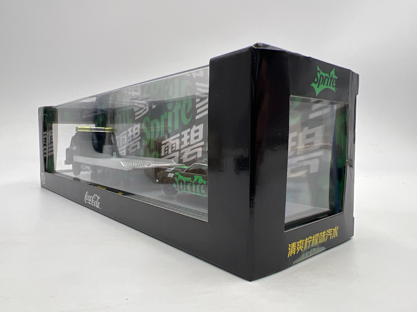 2025 M2 Machines Auto Haulers Coca Cola Sprite 1970 Ford C-950 & 1970 Ford Mustang TW40