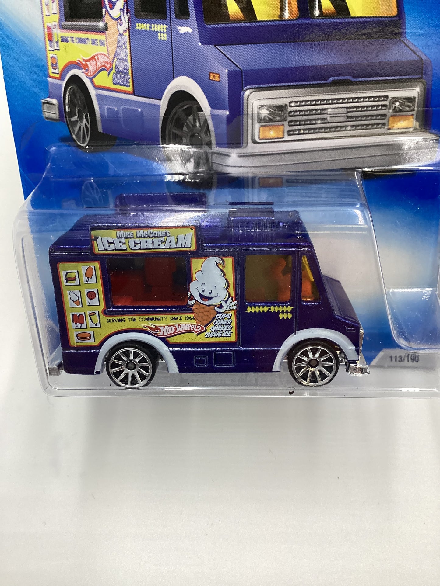 2009 Hot wheels #113 Ice Cream Truck Blue GG2