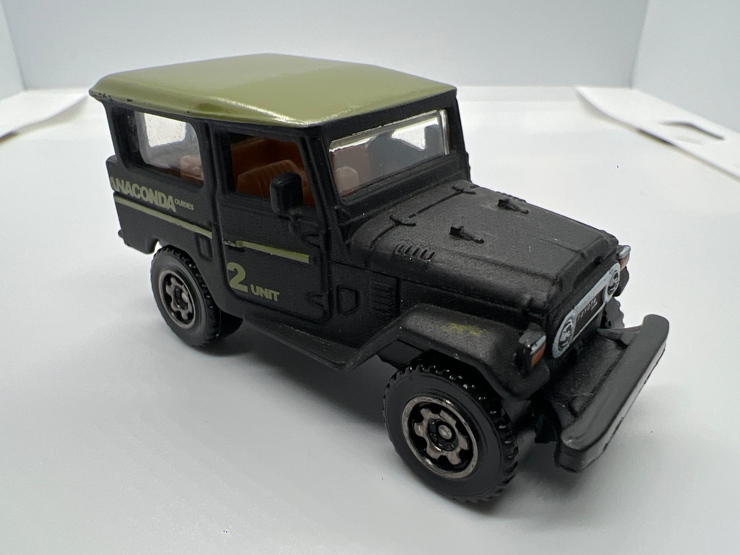 Matchbox 1/64 1968 Toyota Land Cruiser FJ40 Matte Black Loose