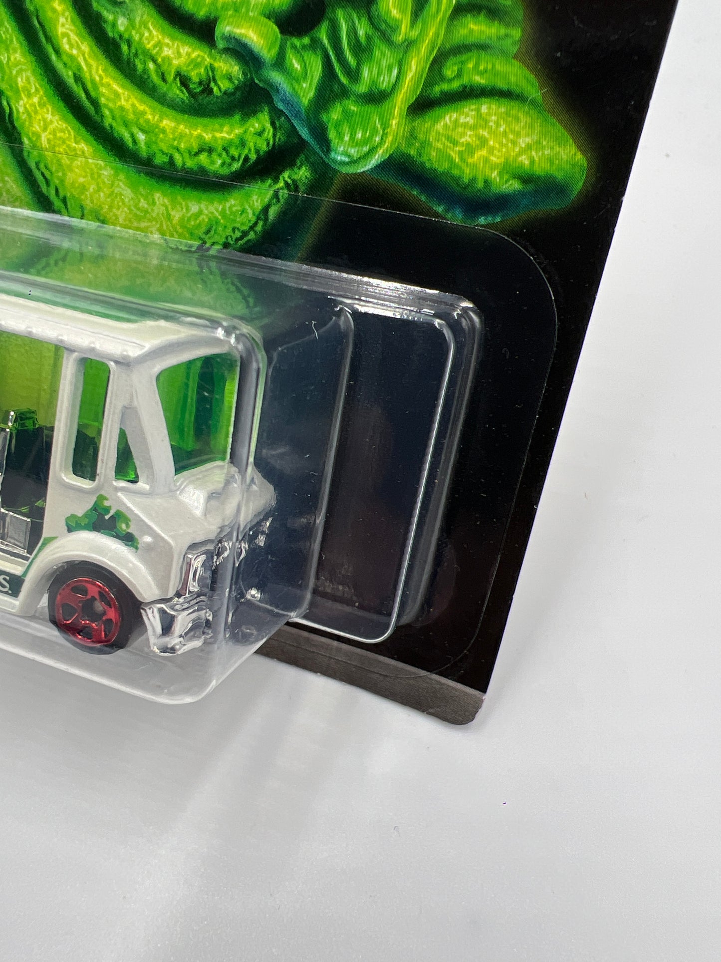 Hot Wheels Exclusive Ghostbusters Series #2 Bread Box White