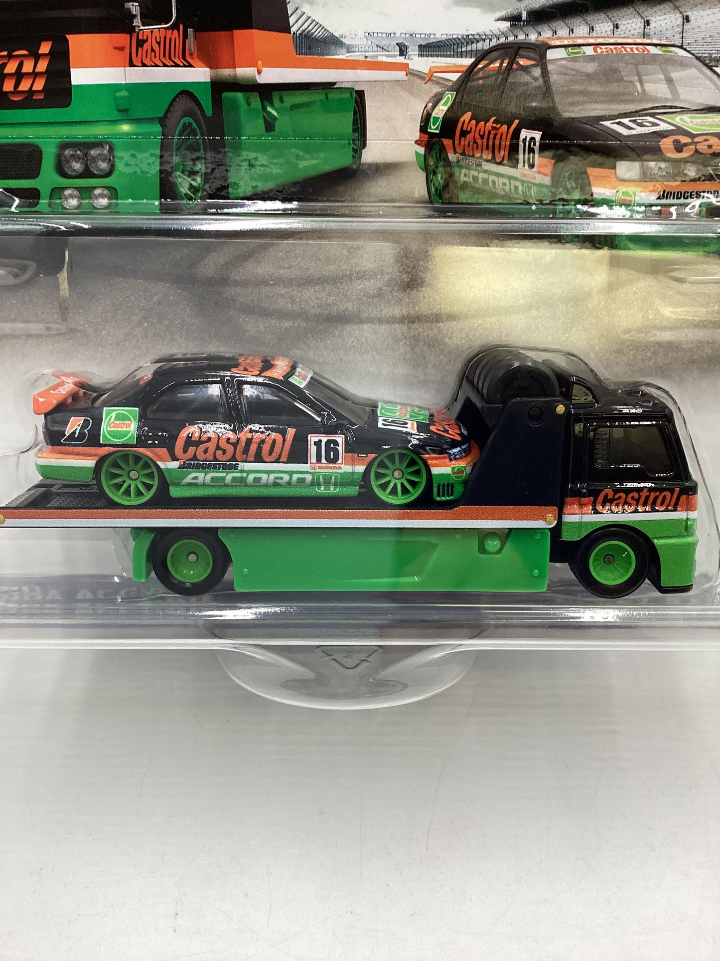 Hot wheels 2024 Team transport #65 ‘96 Honda Accord / Fleet Street Castrol 278F