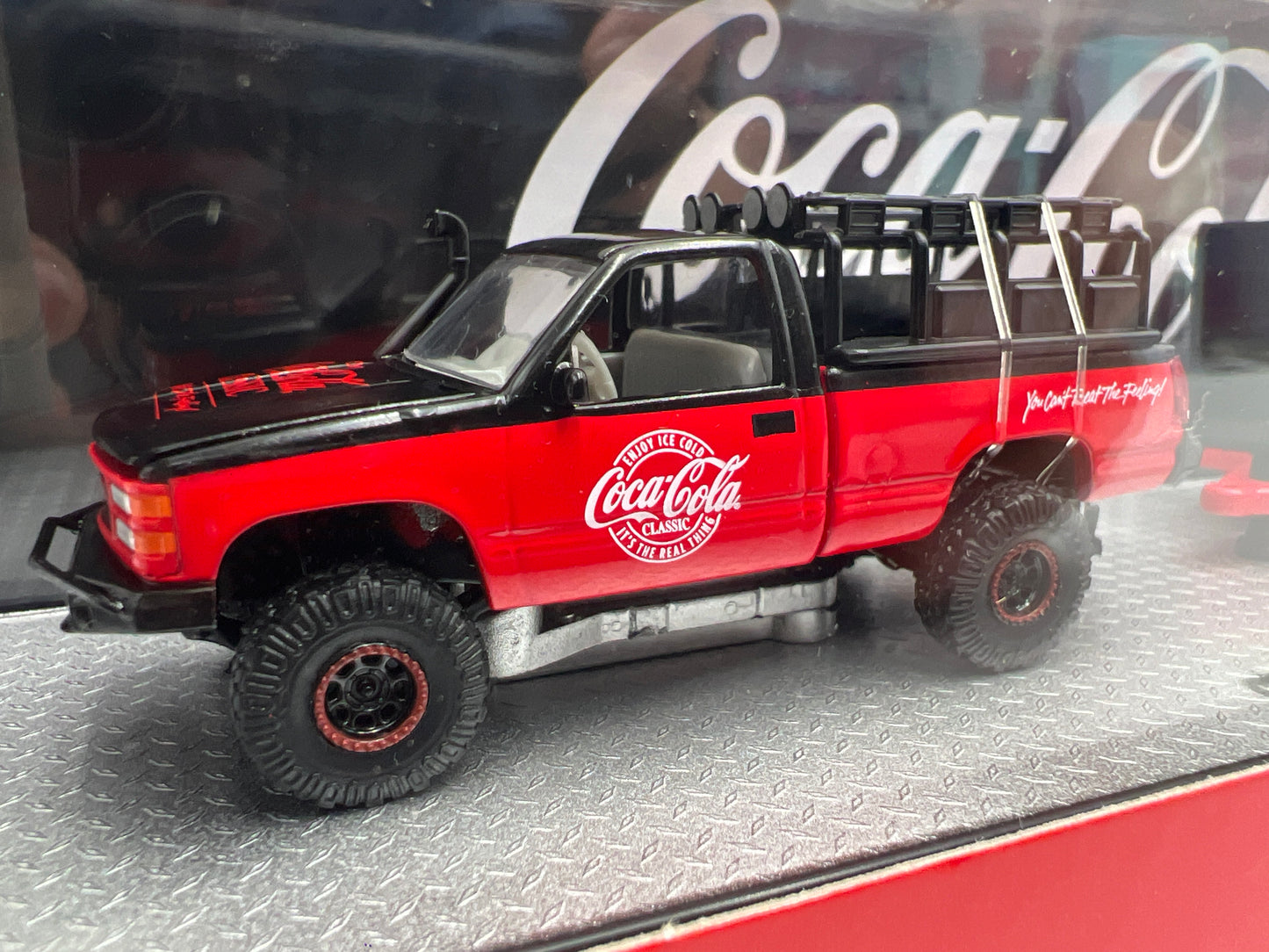 M2 Machines Haulers S03 Coca Cola 1998 GMC Sierra 1500 & 1995 GMC S15 Sonoma