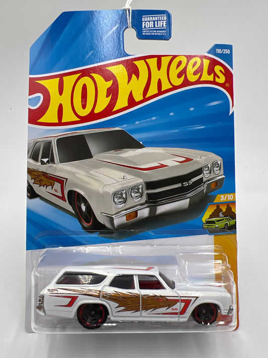 2026 Hot Wheels E Case #110 70 Chevelle SS Wagon White