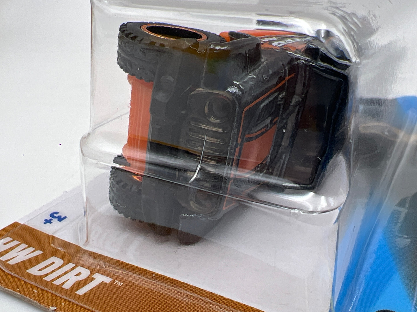 2025 Hot Wheels Super Treasure Hunt #130 20 Jeep Gladiator Nitto W/Protector Cracked Blister/J Hook Crease