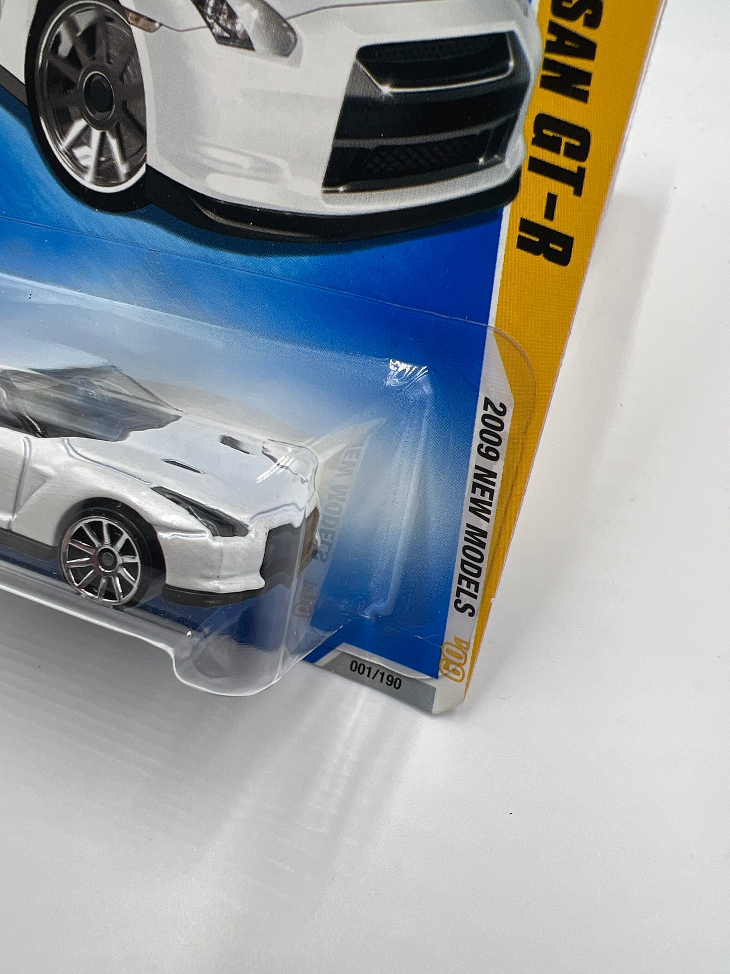 2009 Hot Wheels New Models #1 2009 Nissan GT-R White SR