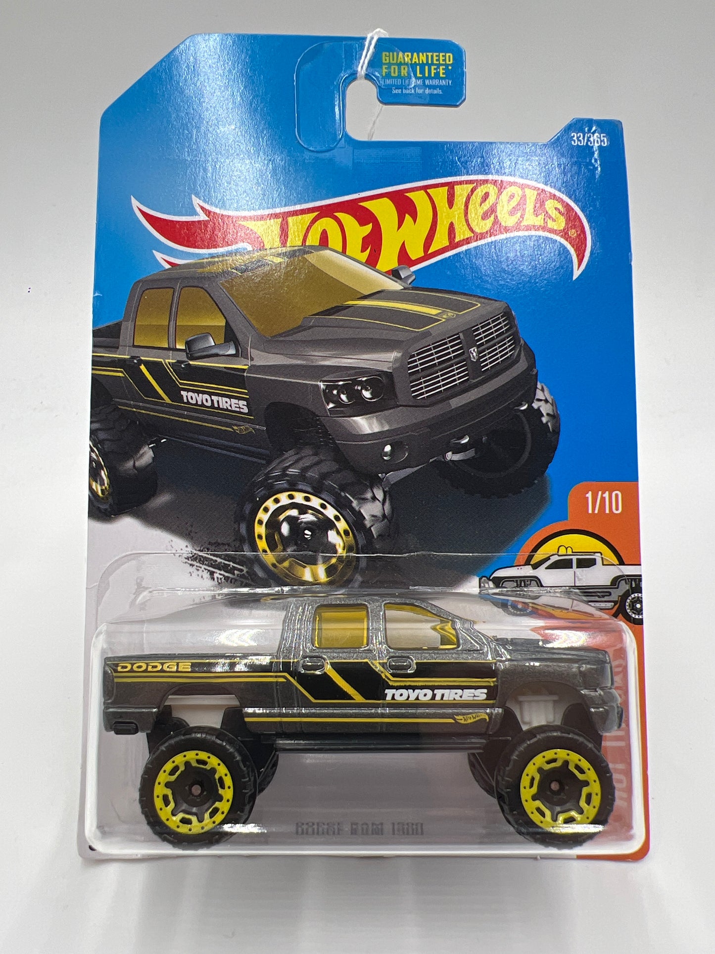 2017 Hot Wheels Hot Trucks #33 Dodge Ram 1500 Gray 38D