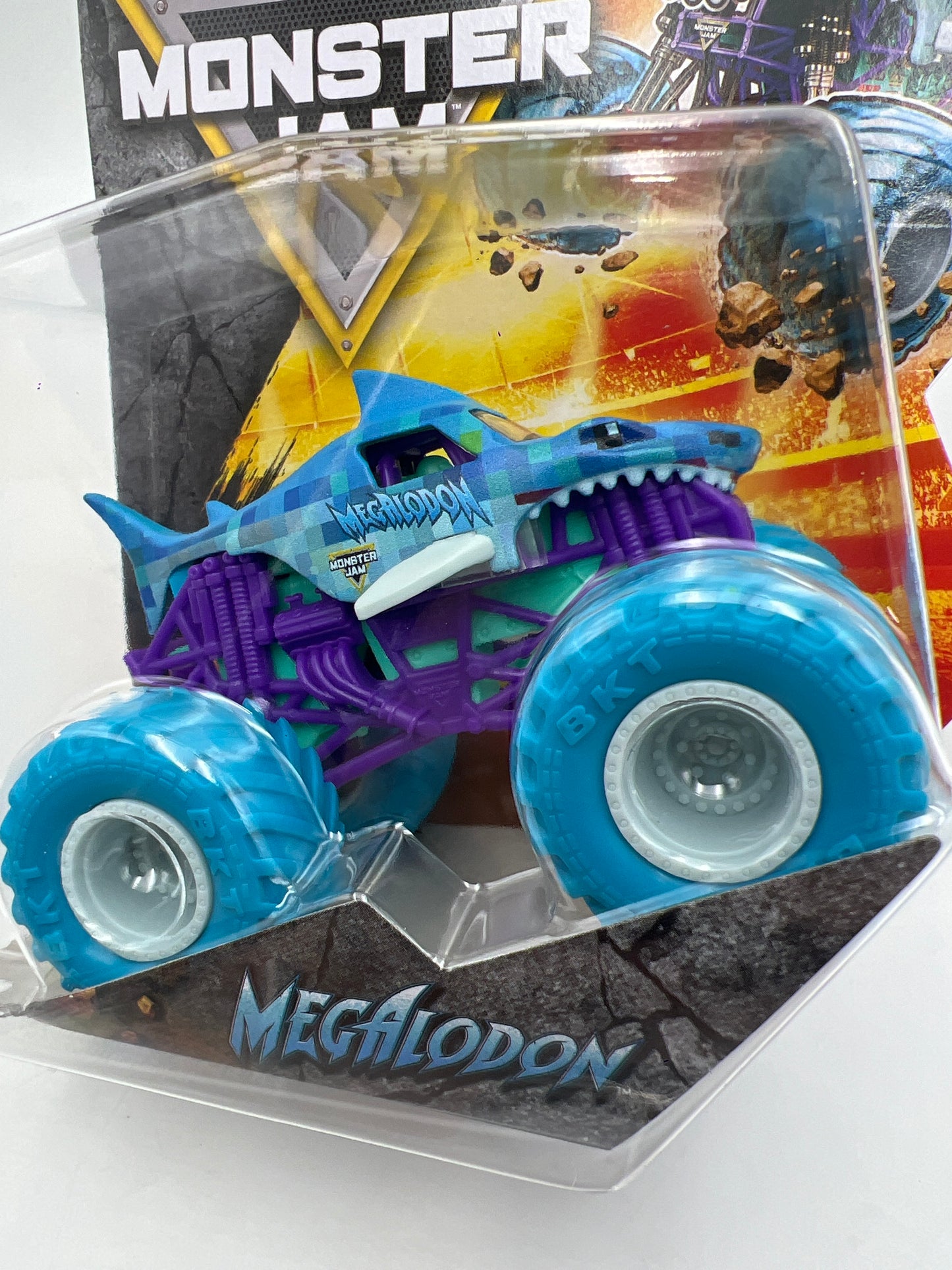 Monster Jam Series 46 Pixel Punks Megalodon 128A