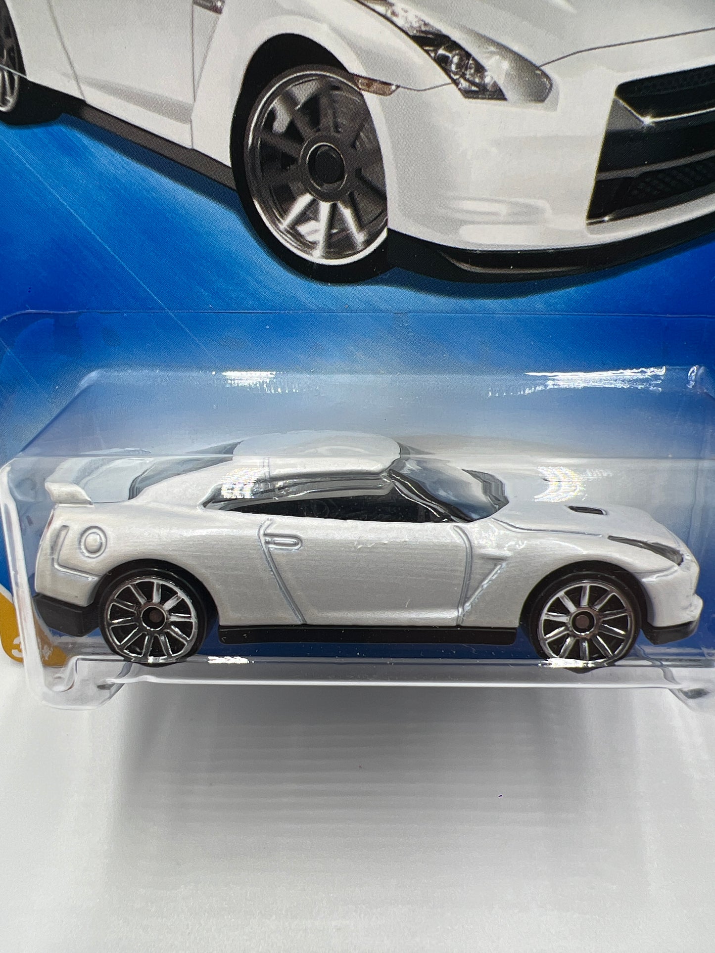 2009 Hot Wheels New Models #1 2009 Nissan GT-R White SR