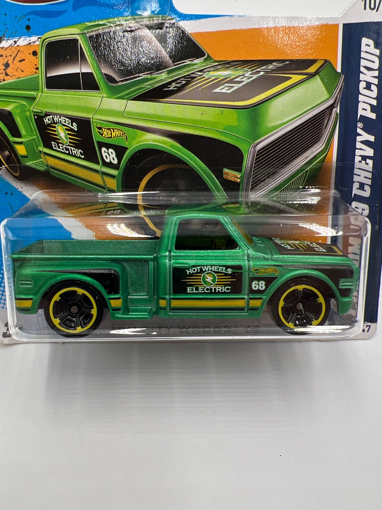 2012 Hot Wheels Short Card HW City Works #140 Custom 69 Chevy Pickup Green
