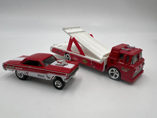 Hot Wheels 1/64 Premium Team Transport #28 65 Mercury Comet Cyclone & Ford C-800 Red Loose