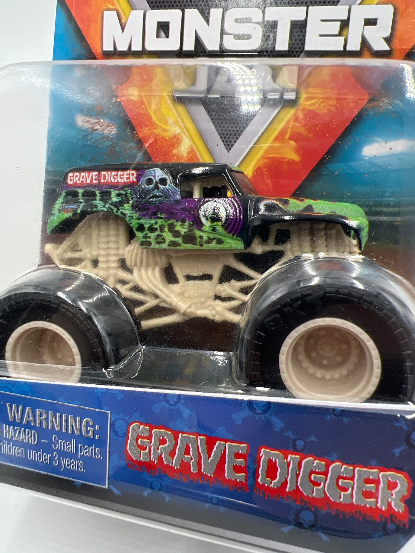 Monster Jam Series 10 Grave Digger 125i