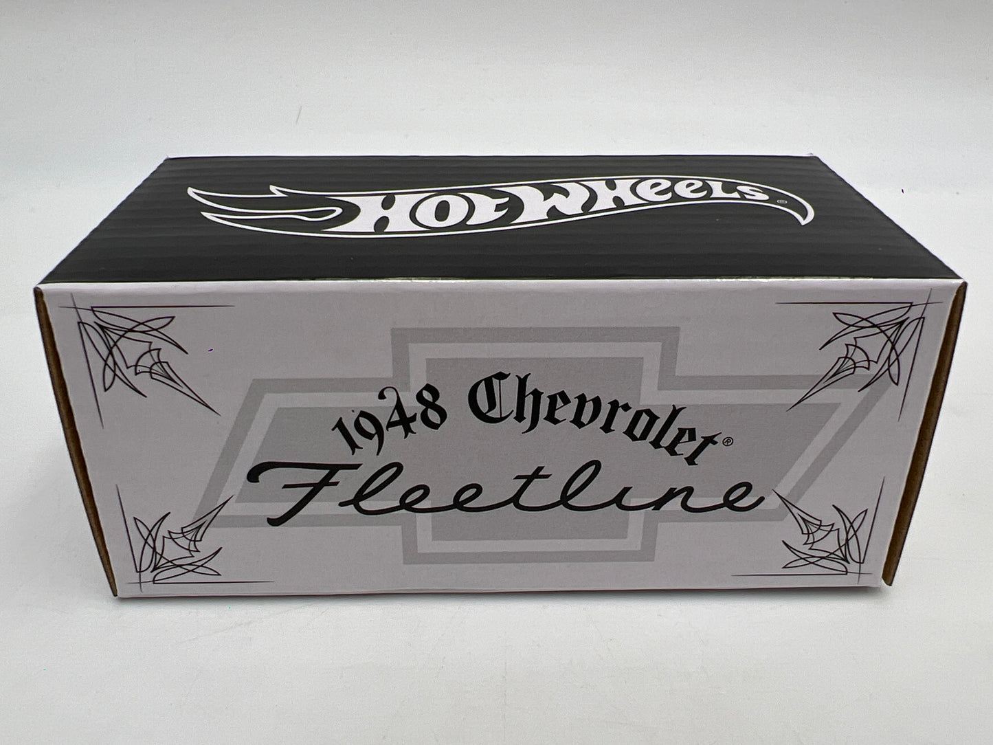 2026 Hot Wheels RLC Porsche 1948 Chevrolet Fleetline Lowrider Gold