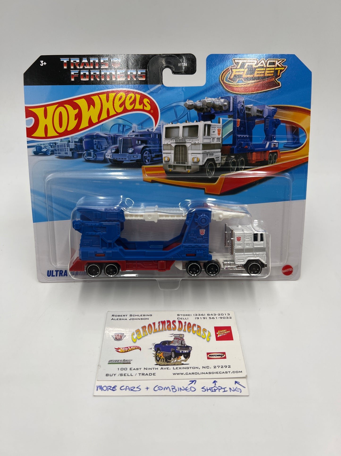 Hot Wheels Track Fleet Transformers Ultra Magnus W/Protector