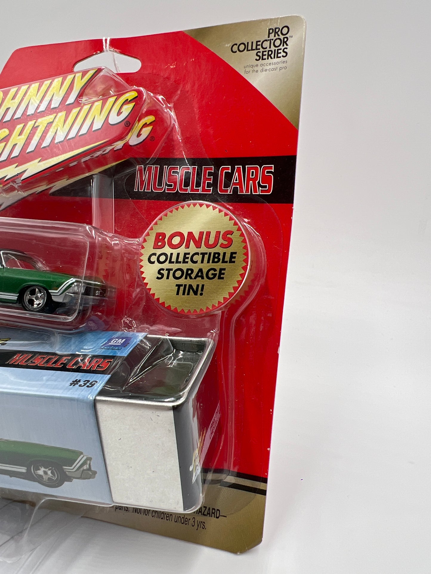 Johnny Lightning Pro Collector Series W/Storage Tin #39 1968 Chevy Chevelle SS Green 227B