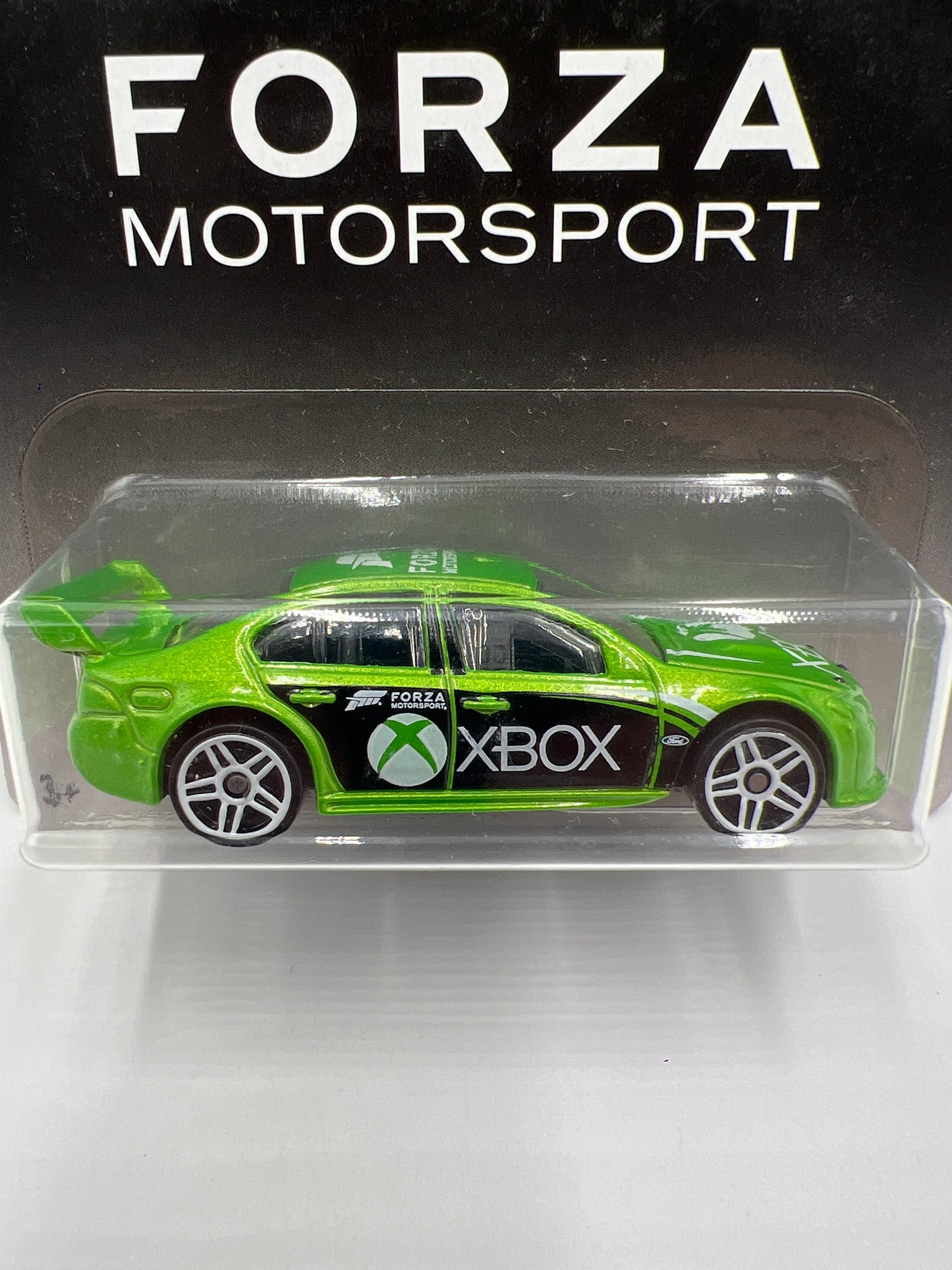 Hot Wheels Forza Motorsport Series Chase Ford Falcon Race Car Xbox Green 161A