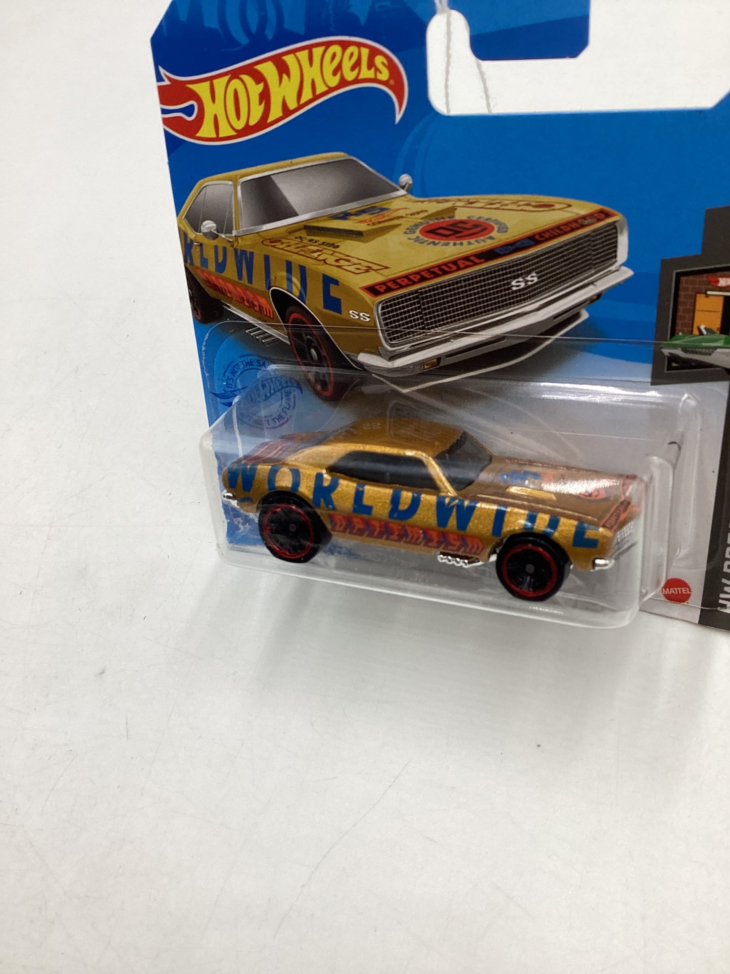 2021 Hot Wheels 67 Camaro Gold Short Card 2E