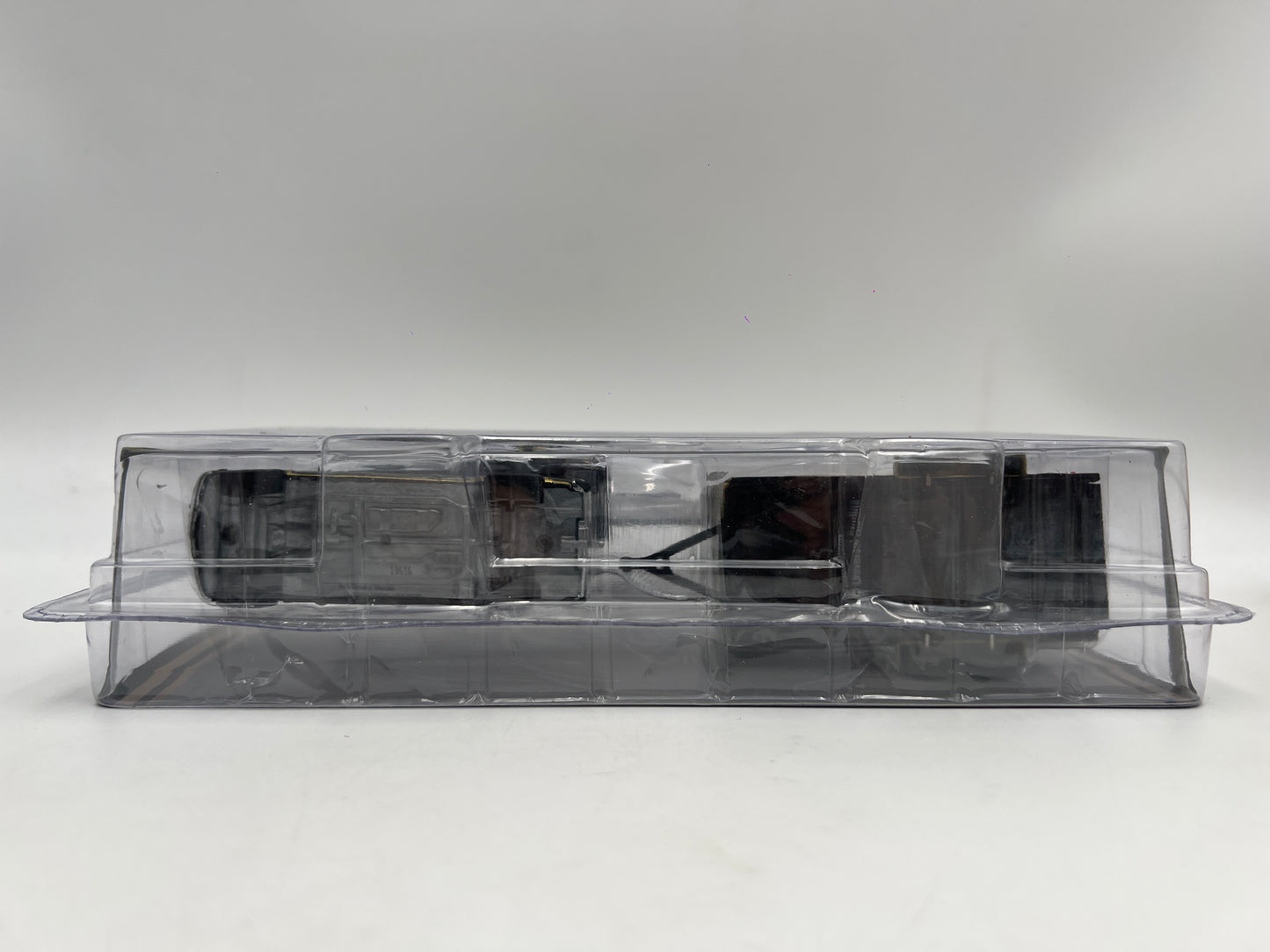 Greenlight Hollywood Hitch & Tow Smokey & The Bandit II 1980 Pontiac Trans Am & 2015 Silverado