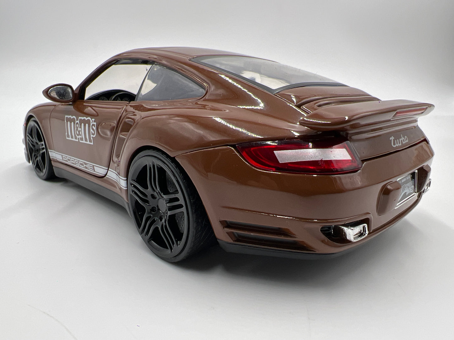 Jada Toys 1/24 Scale M&Ms 2007 Porsche 911 Turbo Brown Loose