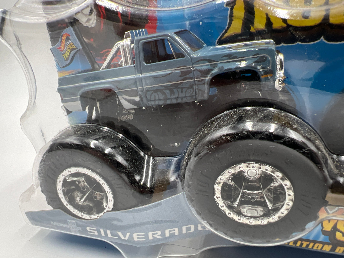 Hot Wheels Monster Trucks Demolition Doubles Silverado Vs Raptor F150 136F