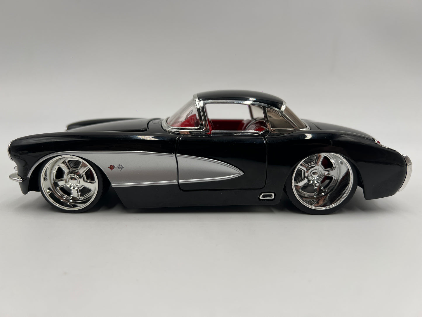 Jada 1/24 Scale Big Time Muscle 1957 Chevy Corvette Black Loose