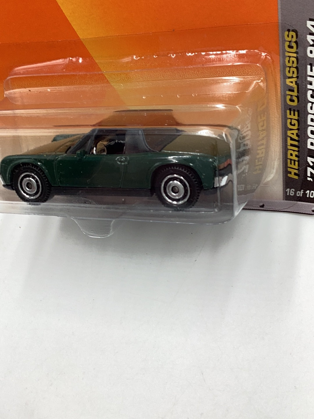 2010 Matchbox #16 71 Porsche 914 215A