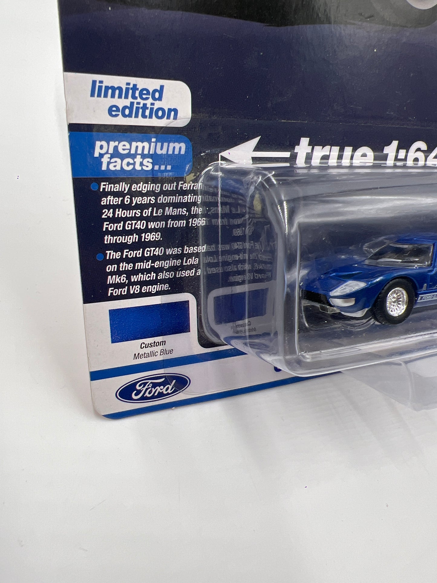 Auto World Vintage Muscle 1965 Ford GT40 MK1 Blue 185A
