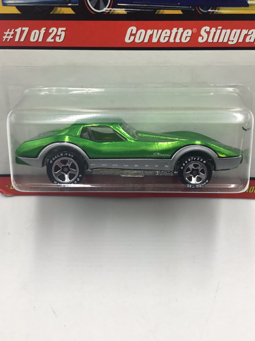 Hot wheels classics series 1 #17 Corvette Stingray 154G