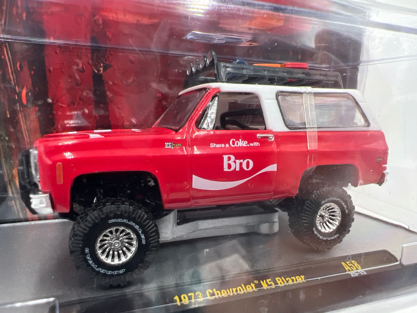 M2 Machines Coca Cola Bro 1973 Chevrolet K5 Blazer Red Bro A58 204D