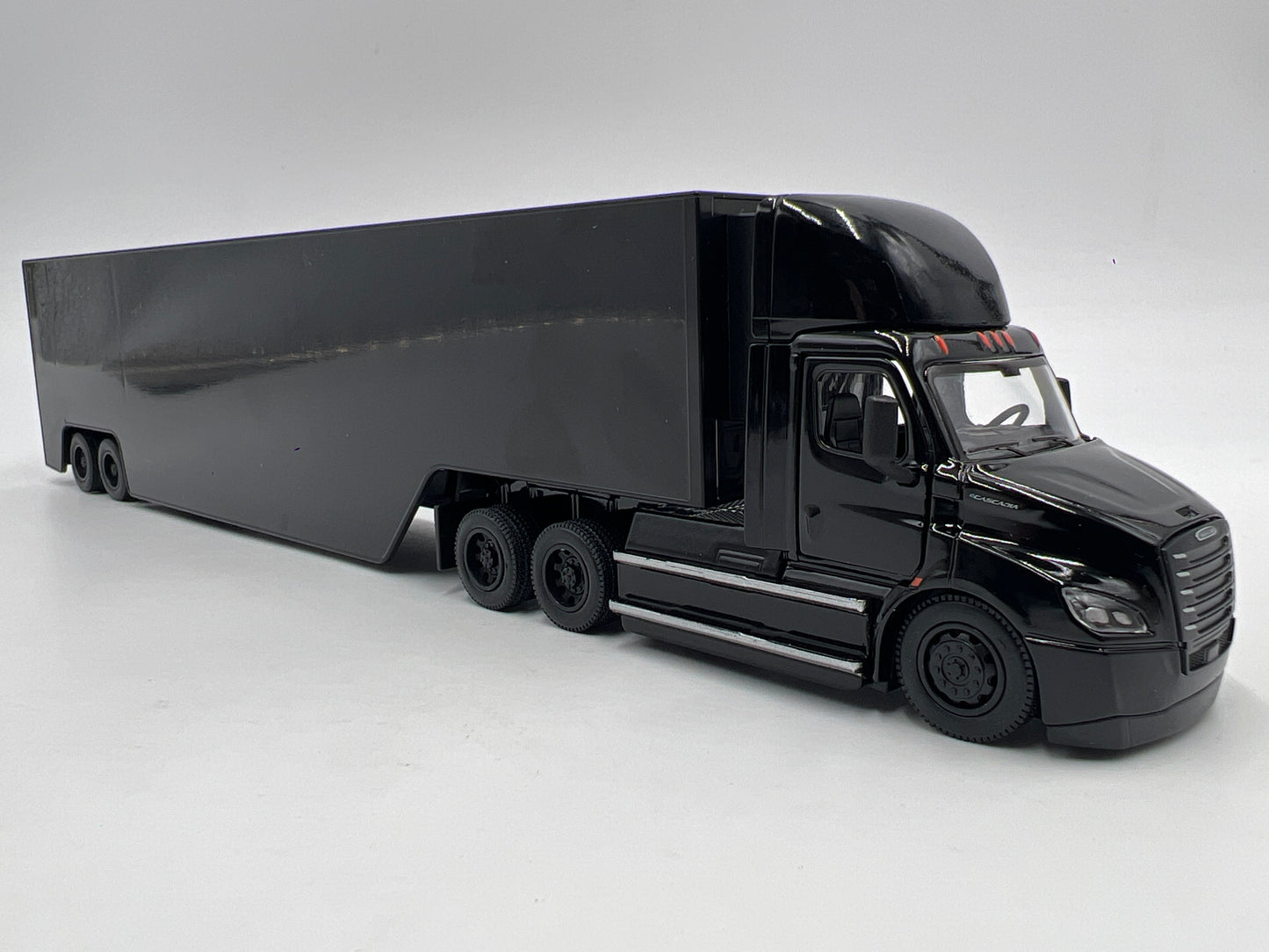 Kinsmart 1/62 Scale Freightliner eCascadia W/Container Black